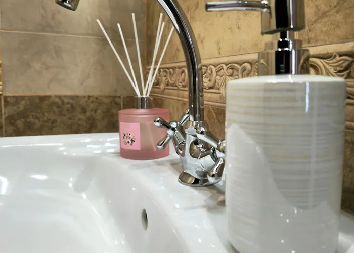 Casa Rea - Comfortable With Free Parking *