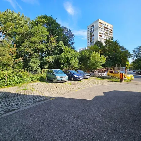 Apartmán Casa Rea - Comfortable With Free Parking *